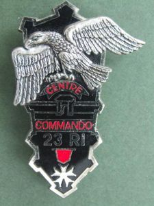 France 23 Regiment C.E.C. 'COMMANDO ENTRAINEMENT' Pocket Crest