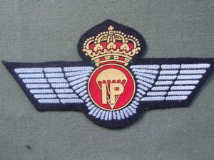 Spain Post 1977 Parachute Instructor-Rigger Wings