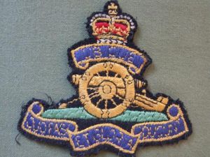 British Army Post 1953 Royal Artillery Cloth Blazer / Sports …