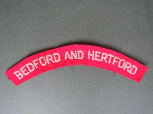 British Army Post WW2 The Bedfordshire And Hertfordshire Regiment Shoulder …
