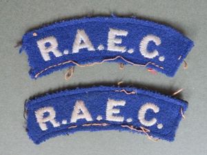 British Army Royal Army Education Corps Shoulder Titles