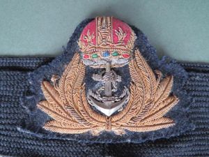 Royal Navy Pre 1953 'Officers' Cap Badge