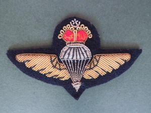 Malaysia Army Parachute Instructor Wings