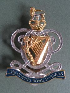 British Army The Queen's Royal Hussars Cap Badge