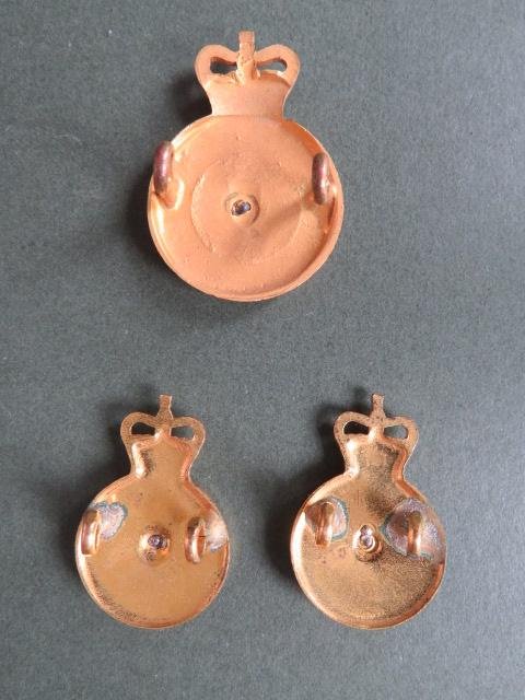 British Army 1953-1977 Army Catering Corps & Collar Officers Badges — image 3