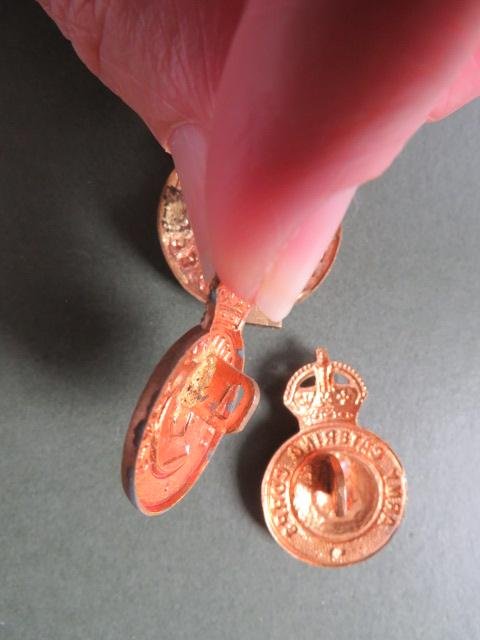 British Army Pre 1953 Army Catering Corps & Collar Badges — image 4