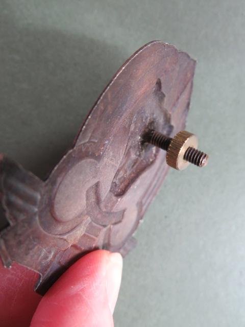 Zaire Army Commando / Parachute Forces Beret Badge — image 3