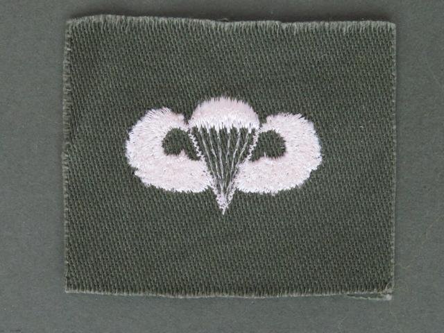 USA Army 1960's / 1970's Basic Parachute Wings — image 2
