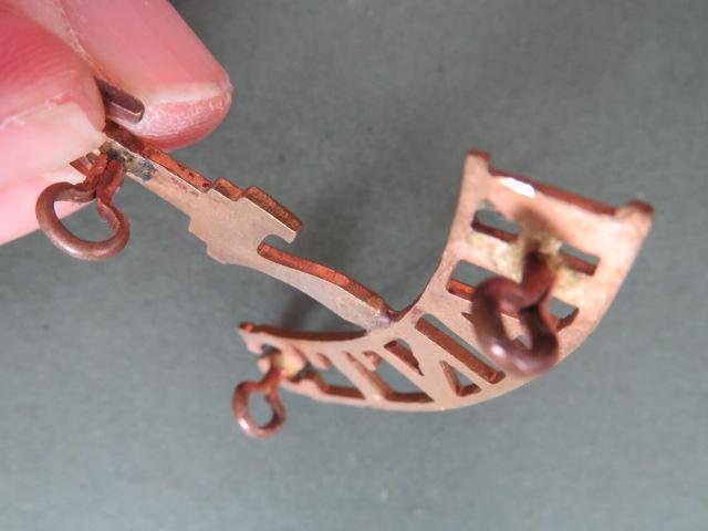 British Army 7th Territorial Battalion, The Hampshire Regiment Shoulder Title — image 3