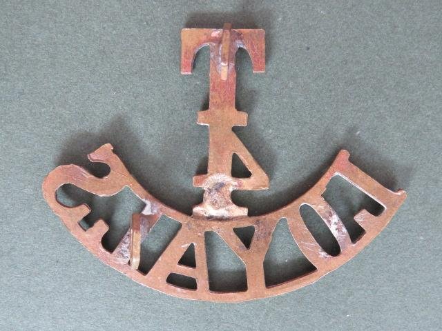British Army Post 1920 4th Territorial Battalion, The Loyal Regiment (North Lancashire) Shoulder Title — image 2