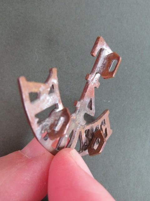 British Army 4th Territorial Battalion, The East Yorkshire Regiment Shoulder Title — image 3