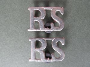 British Army Royal Scots 'Greatcoat' Shoulder Titles