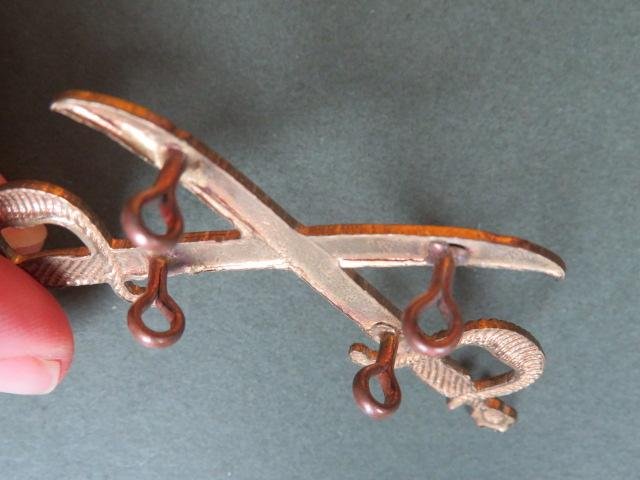 British Army 'Physical Training Instructor' Badge — image 3