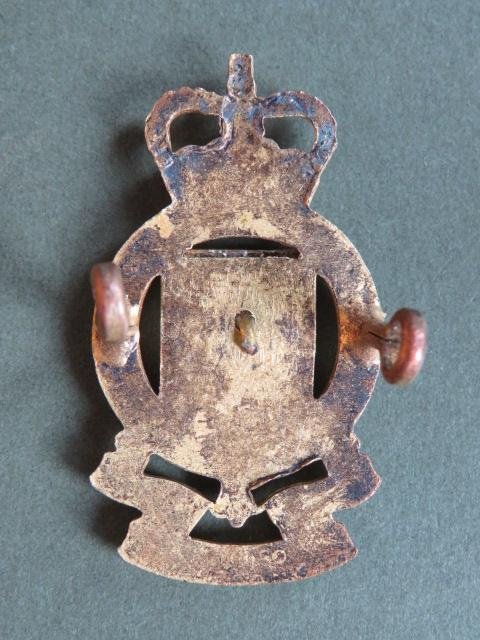 British Army EIIR Royal Army Ordnance Corps Officer's Cap Badge — image 2