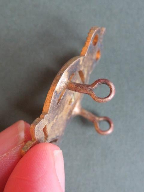 British Army EIIR Royal Army Ordnance Corps Officer's Cap Badge — image 3