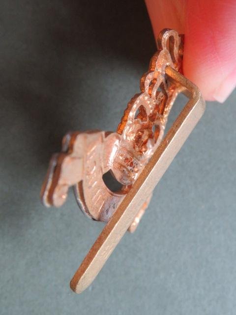 British Army EIIR Royal Army Pay Corps Cap Badge — image 3