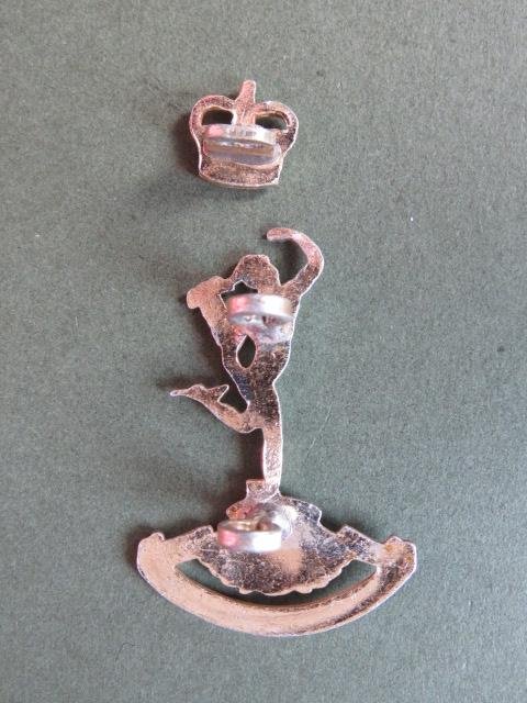 New Zealand Army Royal N.Z. Corps of Signals Post 1953 Cap Badge — image 3