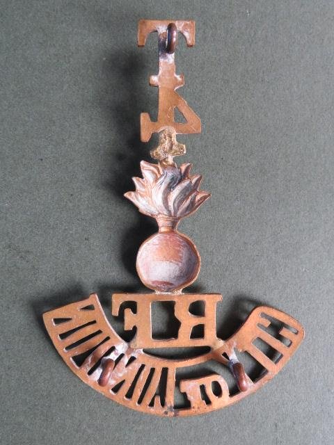 British Army 4th 'CITY OF LONDON' (The London Regiment, Royal Fusiliers) Battalion Territorial Shoulder Title — image 2
