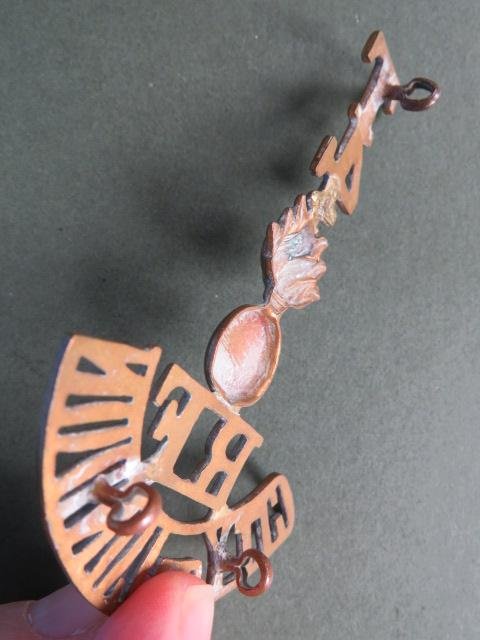 British Army 4th 'CITY OF LONDON' (The London Regiment, Royal Fusiliers) Battalion Territorial Shoulder Title — image 3