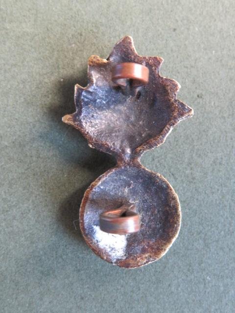 British Army 'Fusiliers' Collar / shoulder Badge — image 2