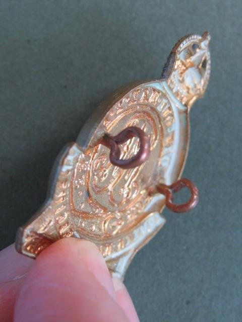 British Army The Surrey Yeomanry (Queen Mary's Regiment) Collar Badge — image 3