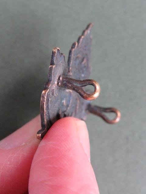 Canada WW1 CEF 49th Overseas Infantry Battalion Cap Badge — image 4