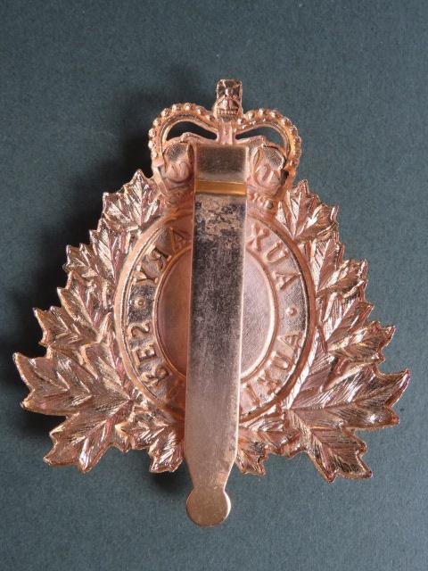 Canada Navy Auxiliary Forces Cap Badge — image 2