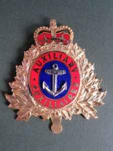 Canada Navy Auxiliary Forces Cap Badge