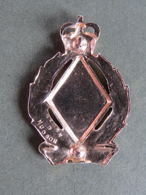 Australia Army Post 1953 Royal Australian Woman's Royal Australian Army Corps e Cap & Collar Badge — image 3