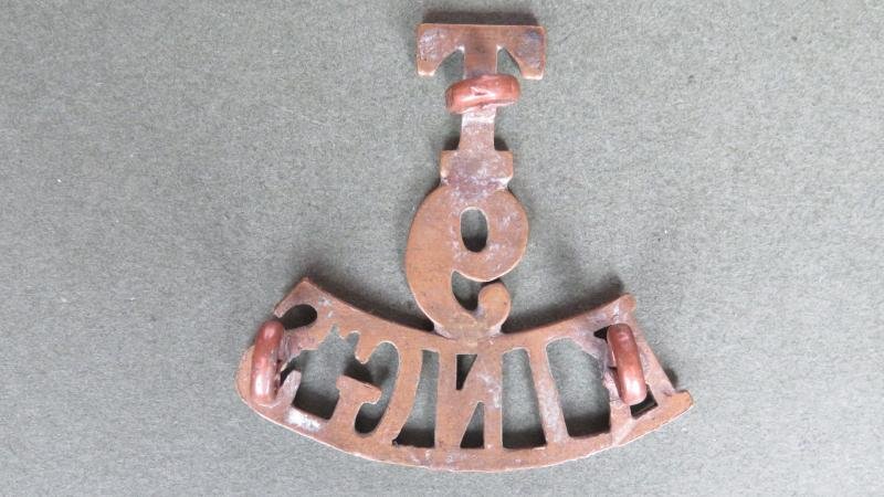 British Army The 9th The King's Regiment (Liverpool) Territorial Battalion Shoulder Title — image 2