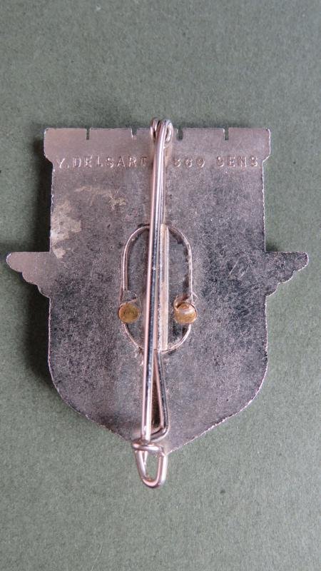 France 17 R.G.P. (Regiment Genie Parachutistes) Pocket Crest — image 2