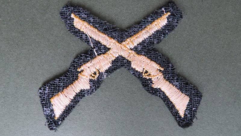 Canada Royal Canadian Mounted Police Marksman Badge — image 2