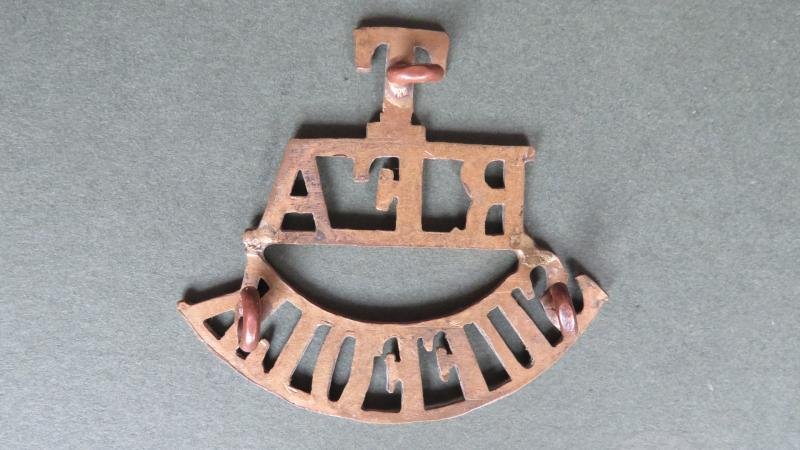 British Army WW1 Royal Field Artillery 'SUFFOLK' Territorial Shoulder Title — image 2