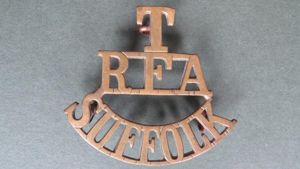 British Army WW1 Royal Field Artillery 'SUFFOLK' Territorial Shoulder Title