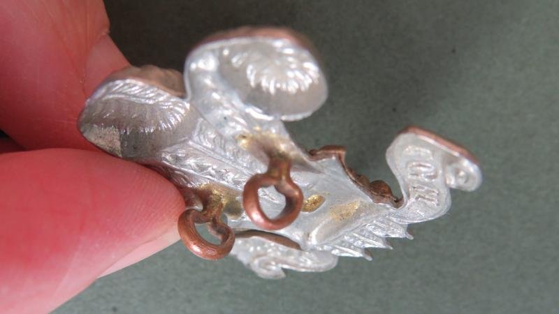 British Army The 3rd King's Own Hussars Collar Badge — image 3