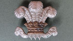British Army The 3rd King's Own Hussars Collar Badge