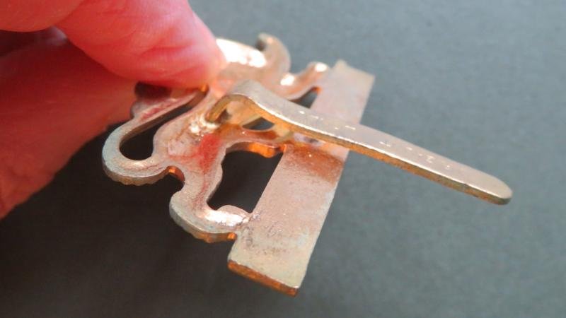 British Army The King's Own (Royal Lancaster Regiment) Cap Badge — image 3