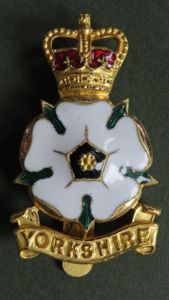 British Army The Yorkshire Brigade / Volunteers Officer's Cap Badge