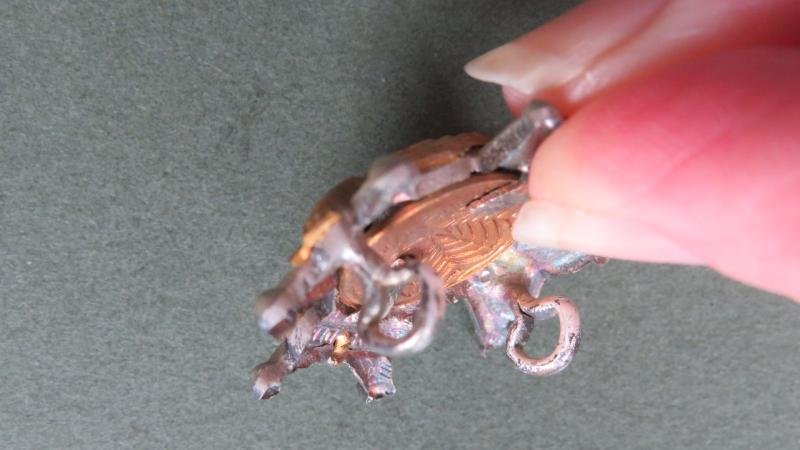 British Army The Sherwood Foresters (Nottinghamshire & Derbyshire Regiment) Officers' Collar Badge — image 3