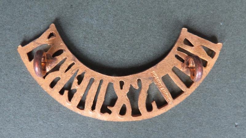 British Army Sherwood Foresters (Nottinghamshire and Derbyshire Regiment) Officers' Shoulder Title — image 2