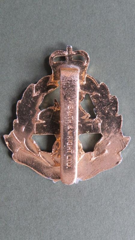 British Army EIIR The East Lancashire Regiment Cap Badge — image 2