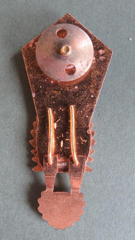 East Germany (DDR) Parachute Badge with 2500 Jumps Hanger — image 2