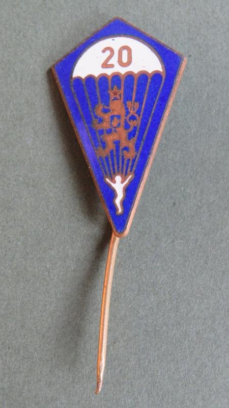 Czechoslovakia Pre 1990 Veterans Parachute Badge — image 2