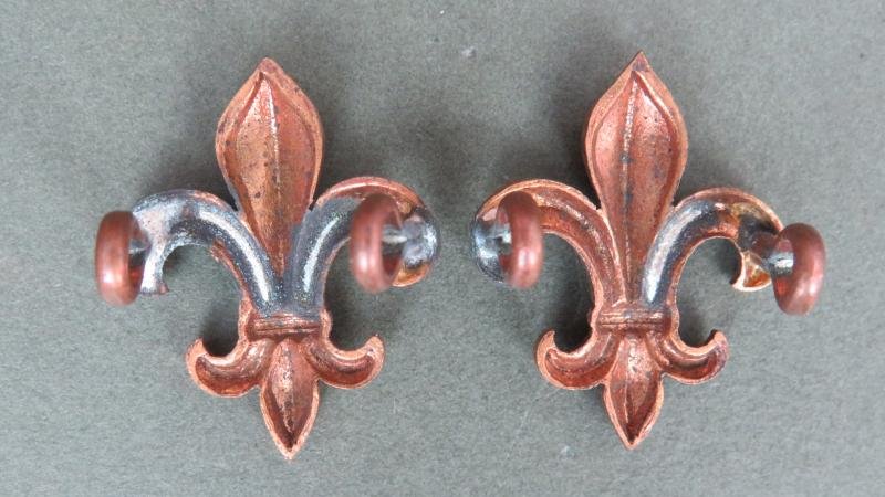 British Army The Manchester Regiment Post 1924 Collar Badges — image 2