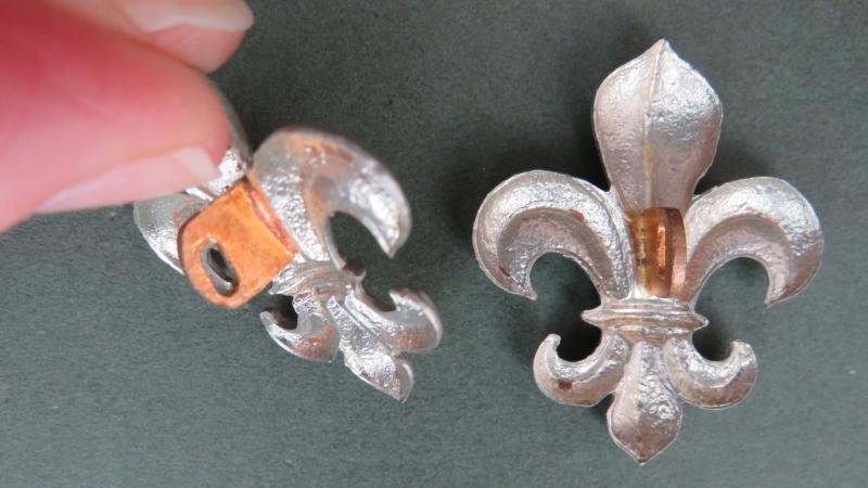 British Army The Manchester Regiment Post WW2 Collar Badges — image 4