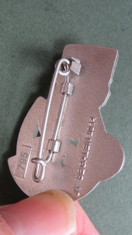 France Foreign Legion 2° Régiment Etranger d'Infanterie' Les Sous-Officiers' Pocket Crest — image 3