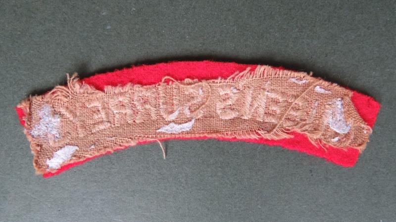 British Army Post WW2 Queen's Royal Regiment (West Surrey) Shoulder Title — image 2