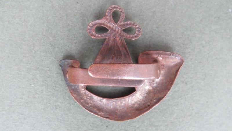 British Army WW2 Period Oxfordshire and Buckinghamshire Light Infantry Officers Cap Badge — image 2