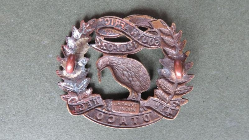 New Zealand Army WW1 Period The 4th Otago Rifles Regiment Cap Badge — image 2