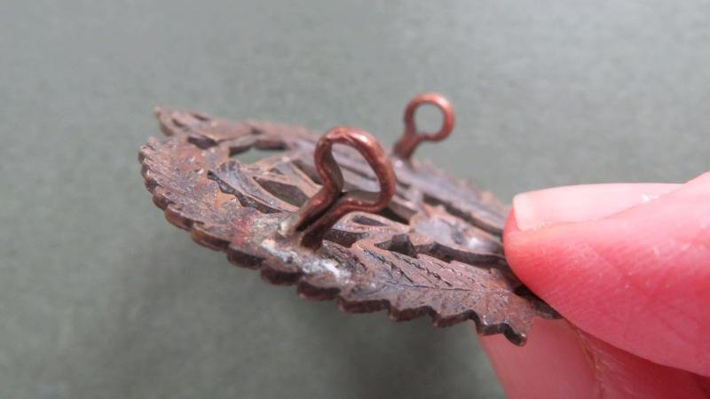 New Zealand Army WW1 Period 9th (Wellington East Coast Rifles) Regiment Cap Badge — image 3